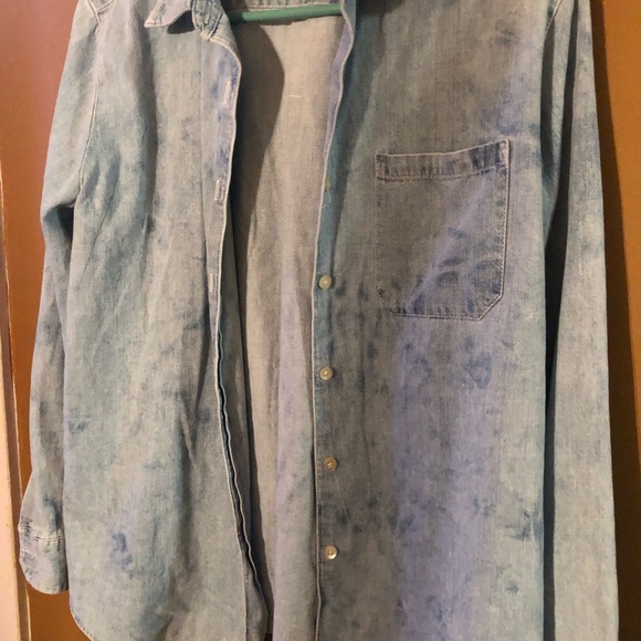 Gap Faded Denim Jacket - Picture 2 of 5